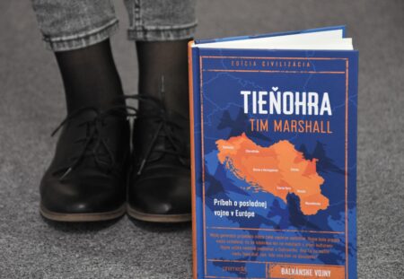 Tieňohra Tim Marshall