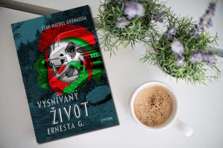 Jean-Michel Guenassia a jeho Vysnívaný život Ernesta G.
