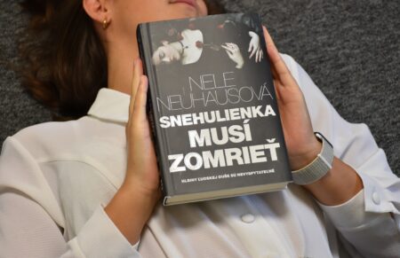 Snehulienka musí zomrieť Nele Nuehausová