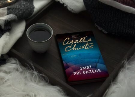 Agatha Christie Smrť pri bazéne