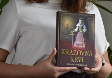 Kráľovná krvi Michaela Ella Hajduková