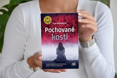 Lisa regan Pochované kosti