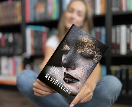 Lucia Sasková Neviditeľná