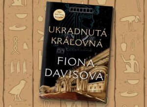 Od vykopávok v Údolí kráľov po slávnostnú Met Gala. Strhujúci príbeh Ukradnutá kráľovná ukradnuta-kralovna-hieroglyfy